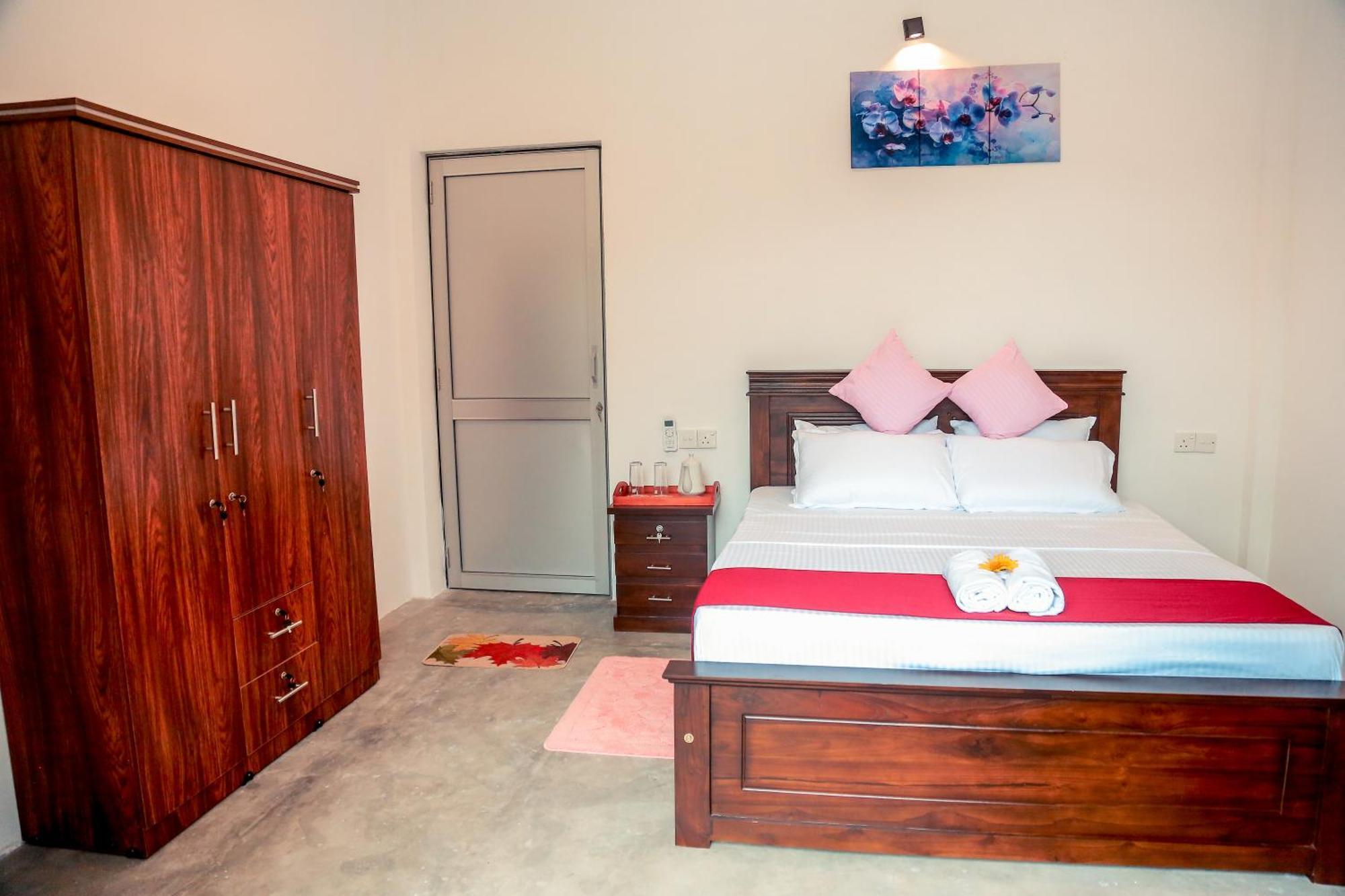 Apartamento Painkiller Hiriketiya Dikwella Sur Exterior foto